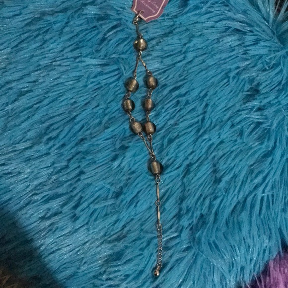 Silver Bracelet/ keychain w beads and chain - Picture 2 of 2